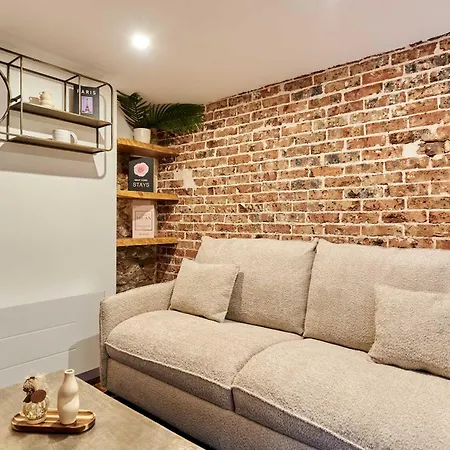 Charming - Pere Lachaise Apartmán *
